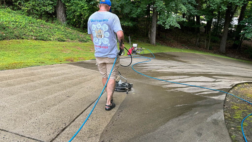 Superbro Washing Driveway in Atlanta